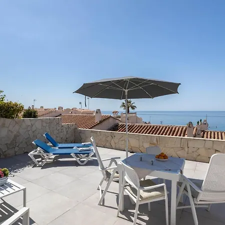 Holiday home Wonderful House Just Above The Sea *